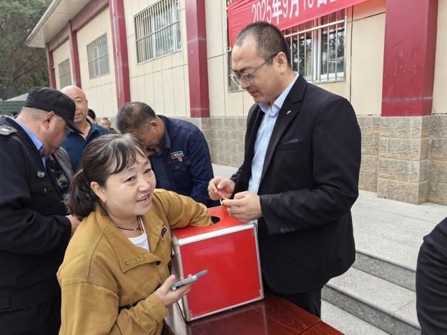 暖流提前到！彭阳银企联动破解供暖缴费难